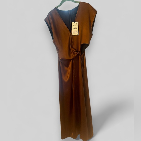 ZARA V-NECK CUTOUT DRESS- S - Picture 2 of 11